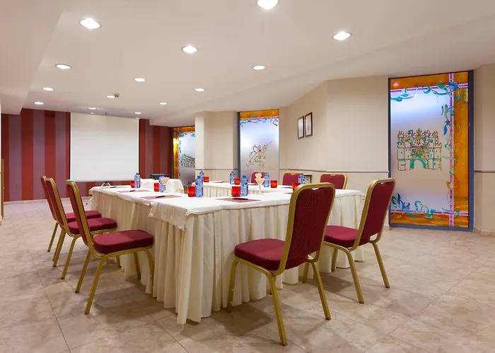 Отель Spirit Ciudad De Burgos