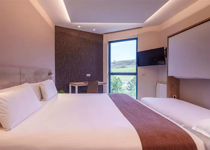 Spirit Ciudad De Burgos Отель Рубена