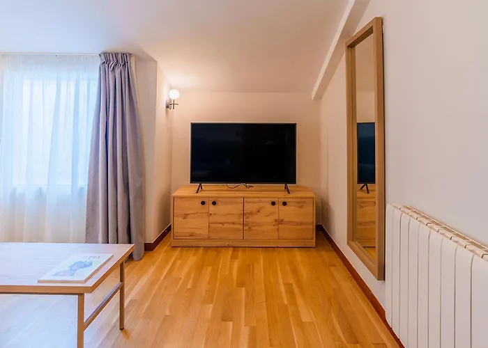 Отель Spirit Ciudad De Burgos 3*