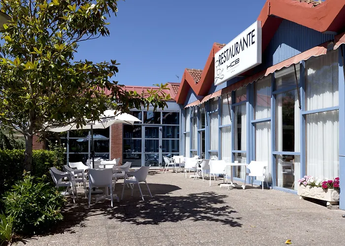 Отель Spirit Ciudad De Burgos 3*